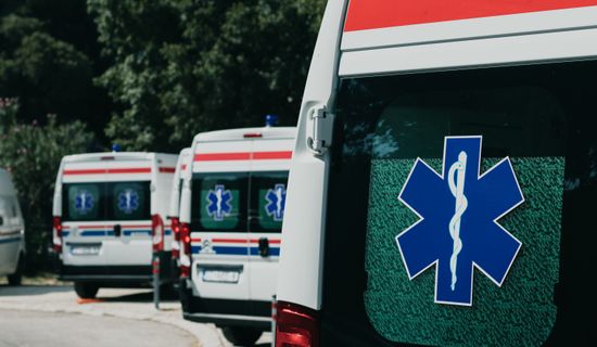 阆中救护车转运病人过路高速收费吗?